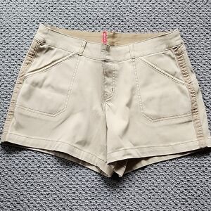 Spanx Stretch Twill Chino Shorts 5 Inch Inseam Women's Size XL Color Tan
